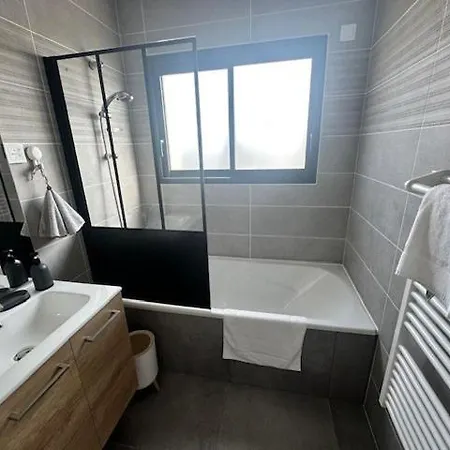 וילה Maison 70 Avec 8 Lechaffardcom *