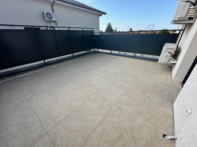 Vila Maison 70 Avec 8 Lechaffardcom Satolas-et-Bonce