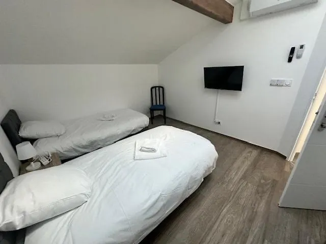 Maison 70 Avec 8 Lechaffardcom Vila
